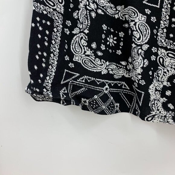 BP Women's Print Black Bandanamix Pockets Elastic Waist Paperbag Shorts SZ 2 NWT - Picture 5 of 13